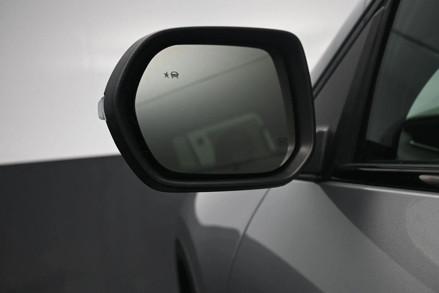 2026 GMC Acadia Elevation - Photo 21