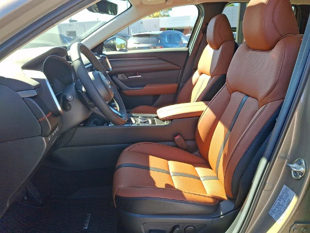 New 2026 Beige/tan Mazda 2.5 Turbo Meridian Edition image 10