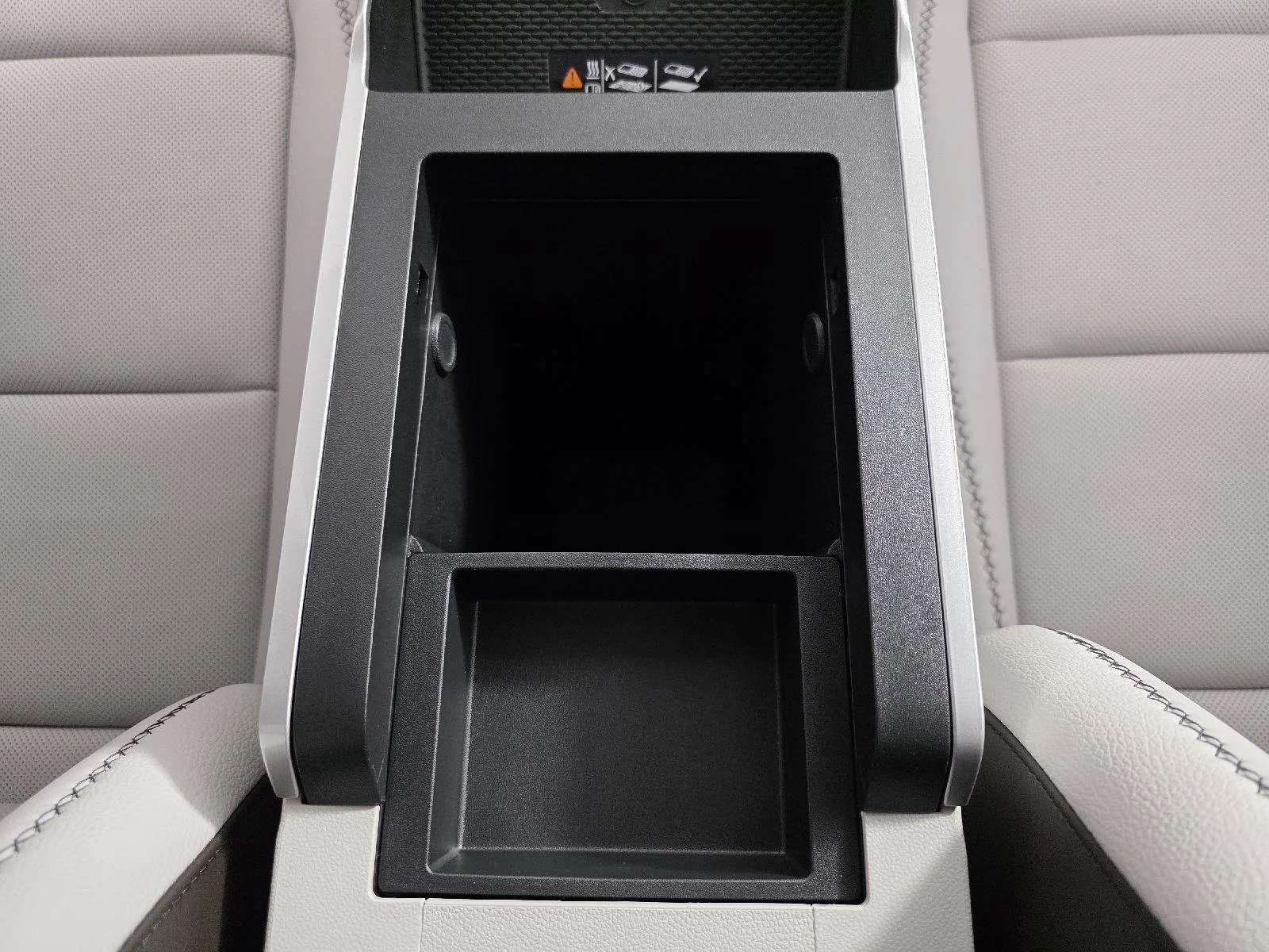 New 2026 Summit White GMC Denali image 36