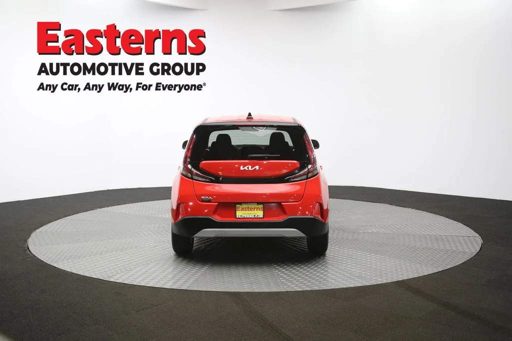 Used 2024 Red Kia LX image 32
