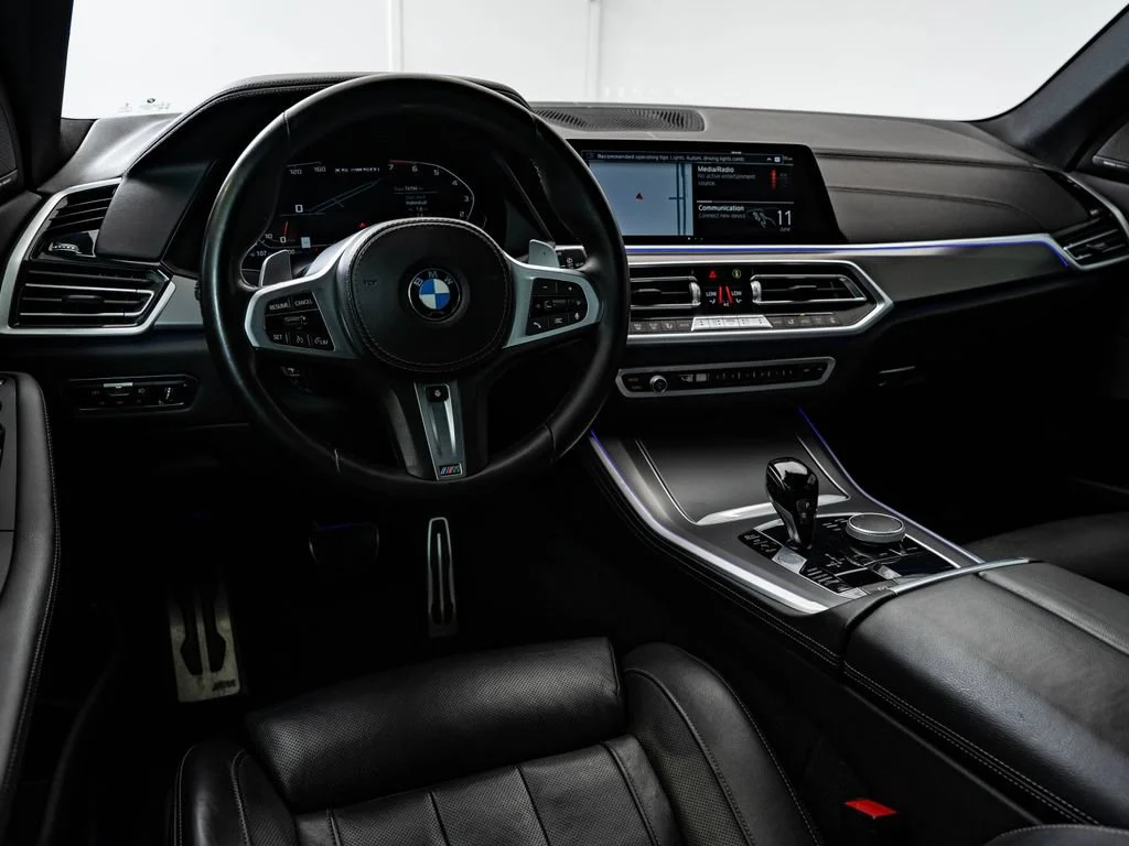 Used 2022 Arctic Gray Metallic BMW M50i image 4