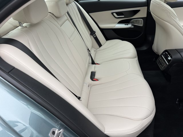 New 2027 Verde Silver Metallic Mercedes-Benz E 350 image 4