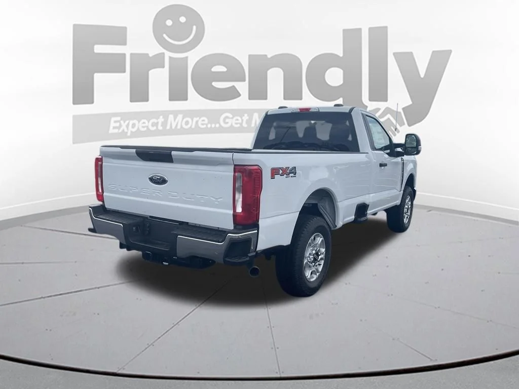 New 2026 Oxford White Ford F-250® XLT image 5