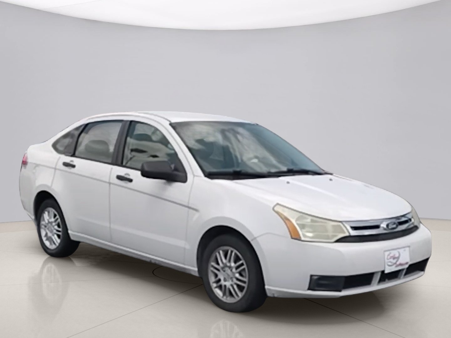 Used 2011 White Ford SE image 7