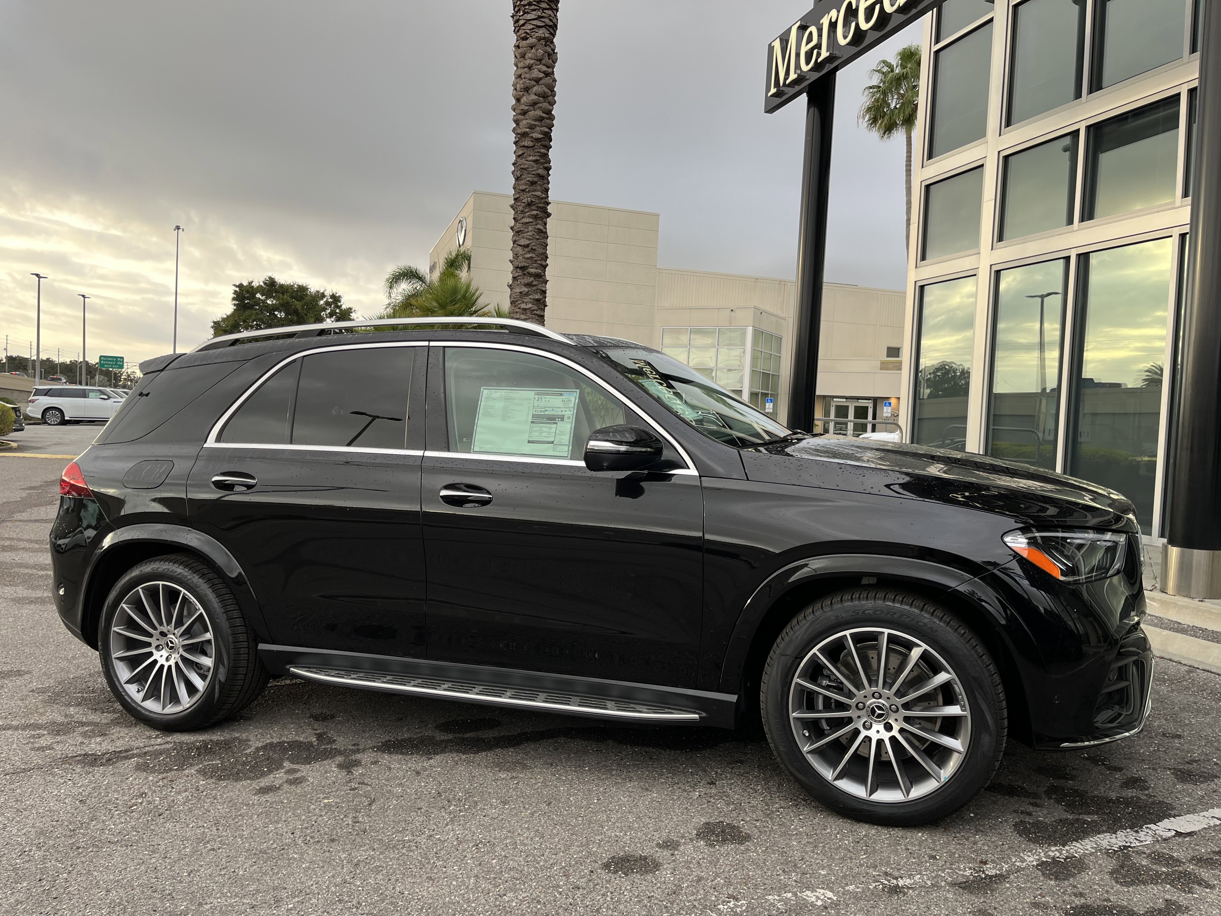 New 2026 OBSIDIAN BLACK Mercedes-Benz GLE 450 image 8