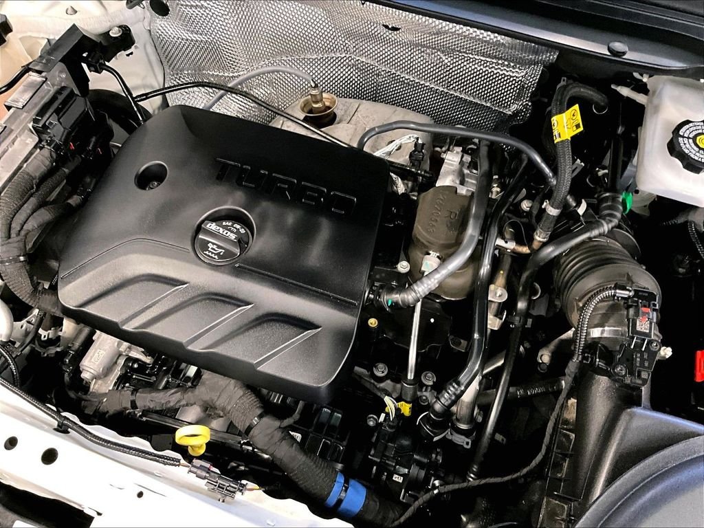 Used 2023 White Chevrolet RS image 36