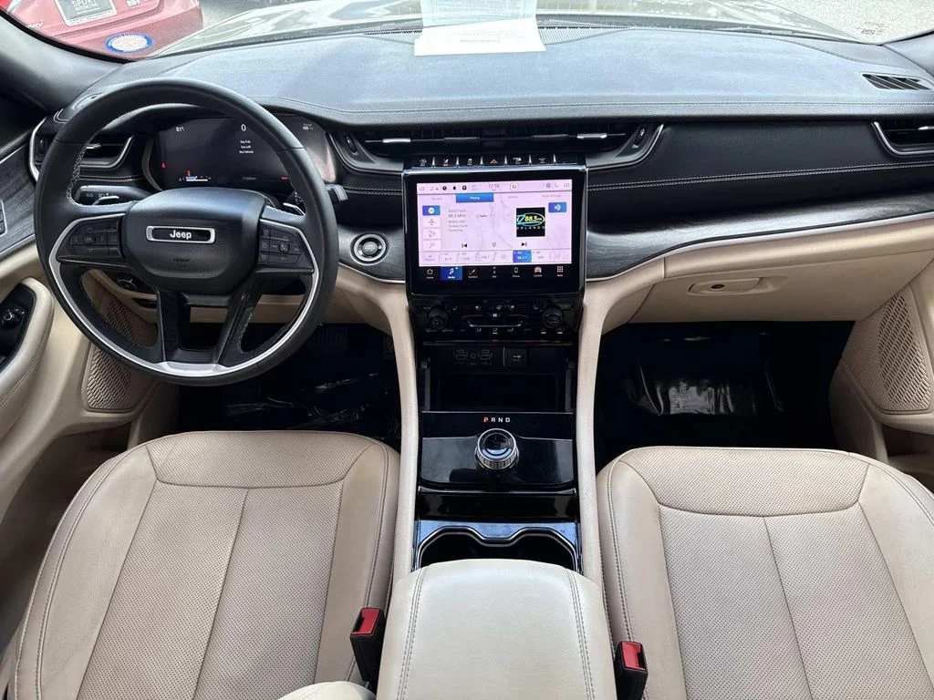 Used 2023 Black Jeep Limited image 19