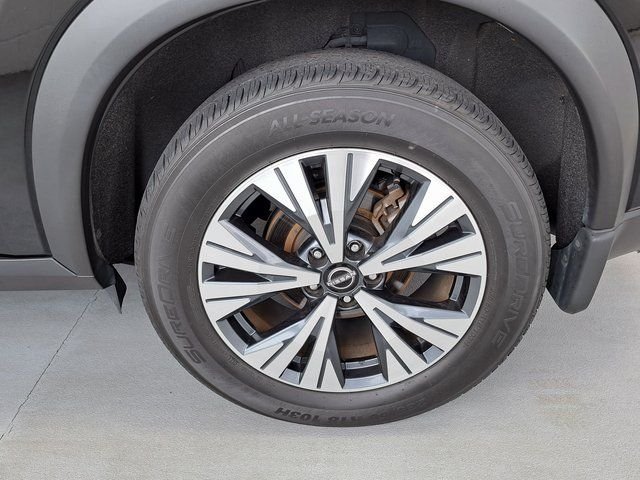 Used 2023 Black Nissan SV image 33