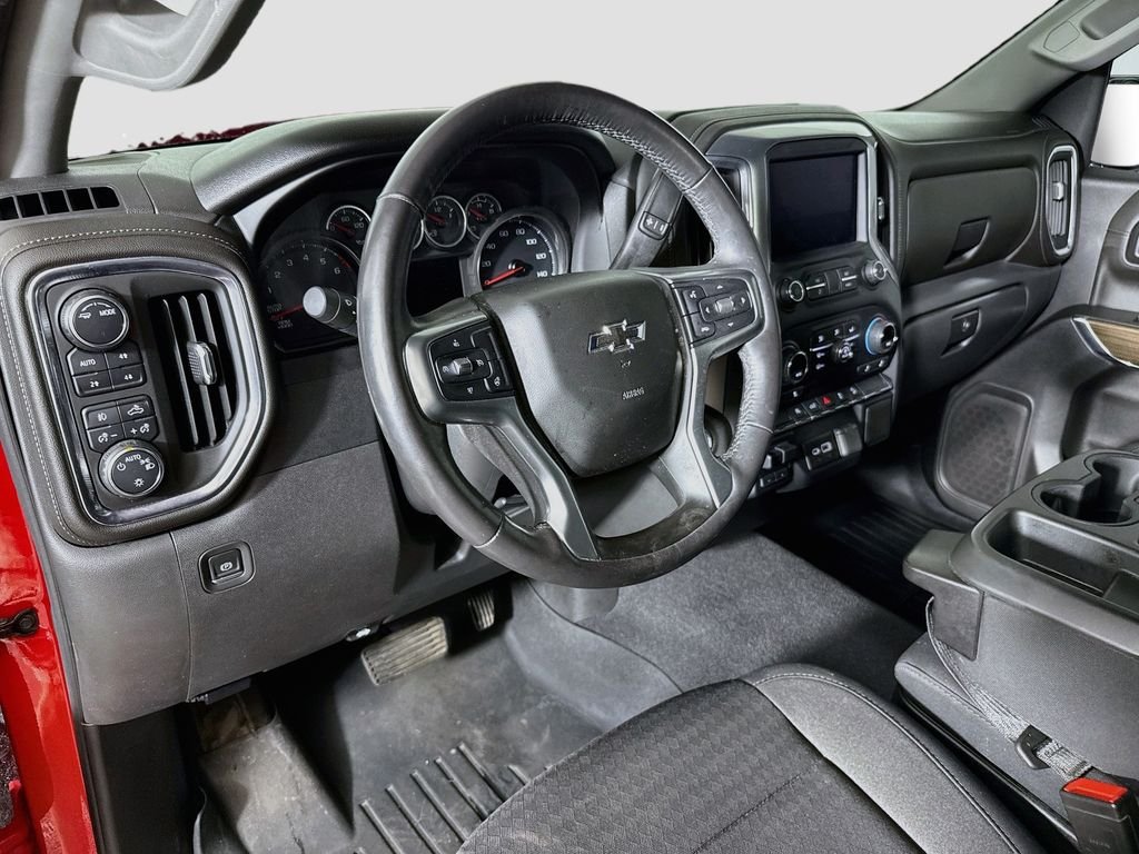Used 2020 Red Chevrolet RST image 9