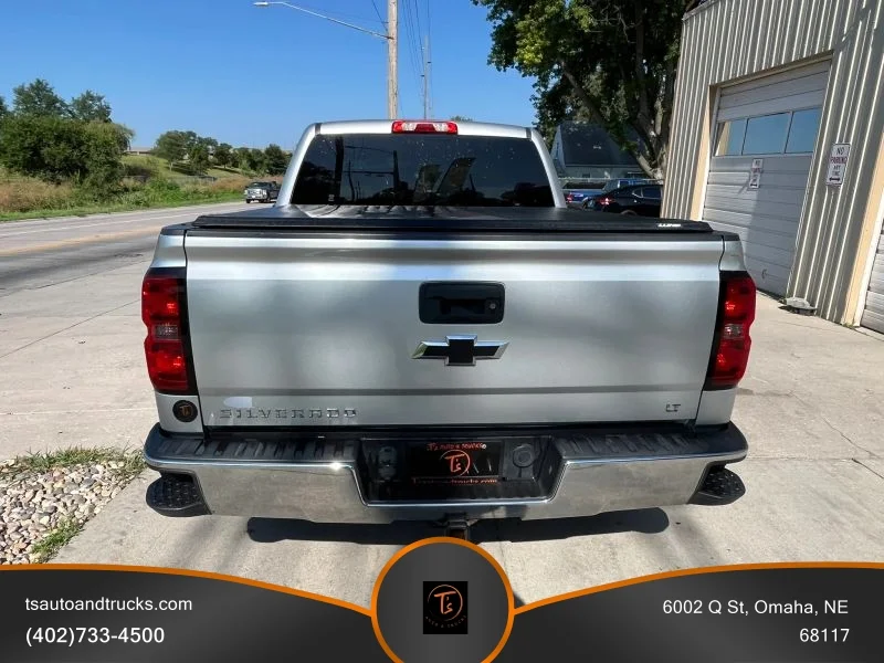 Used 2015 Silver Chevrolet Z71 LT Pickup 4D 5 3/4 ft image 6
