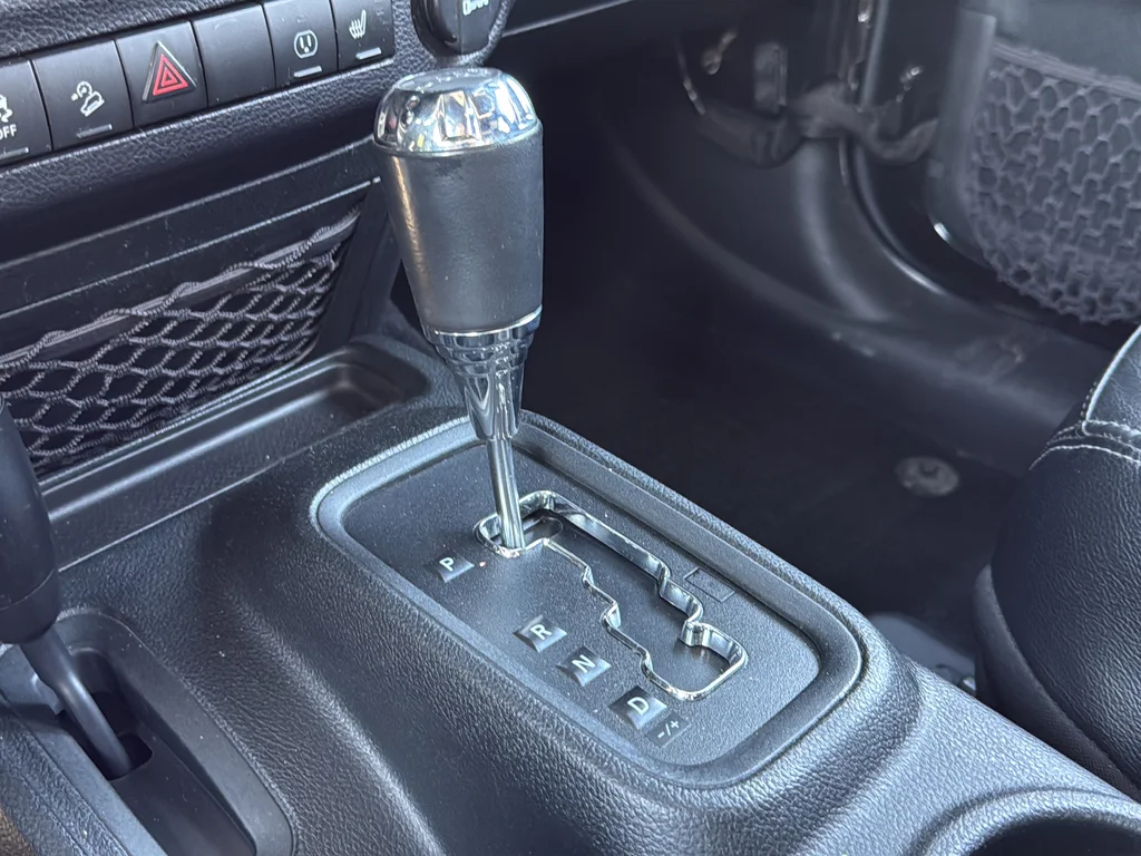Used 2018 Black Jeep Unlimited Altitude image 28