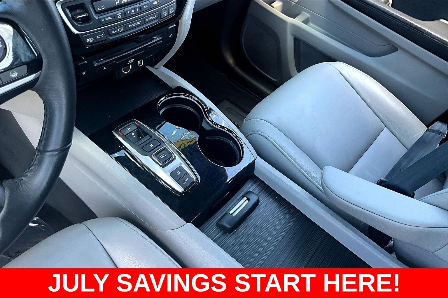 Used 2020  Honda Touring image 18