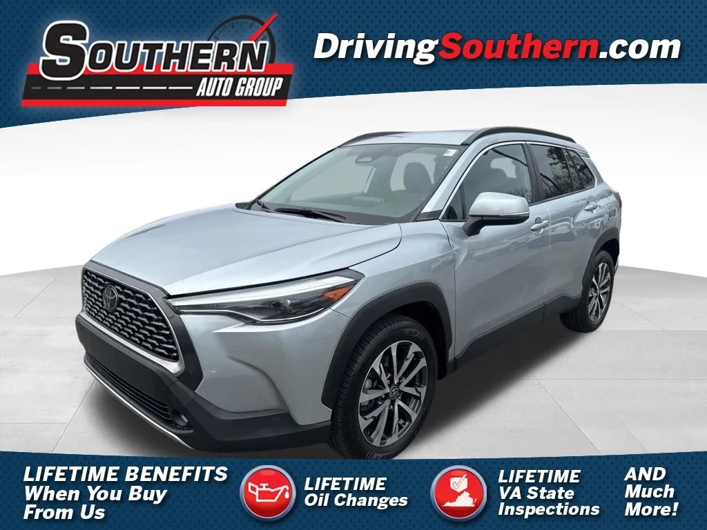 Used 2023 Silver Toyota XLE image 1