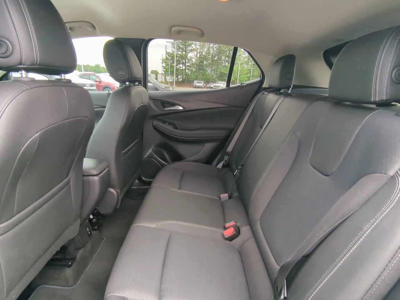 2025 Buick Encore GX Preferred - Photo 13