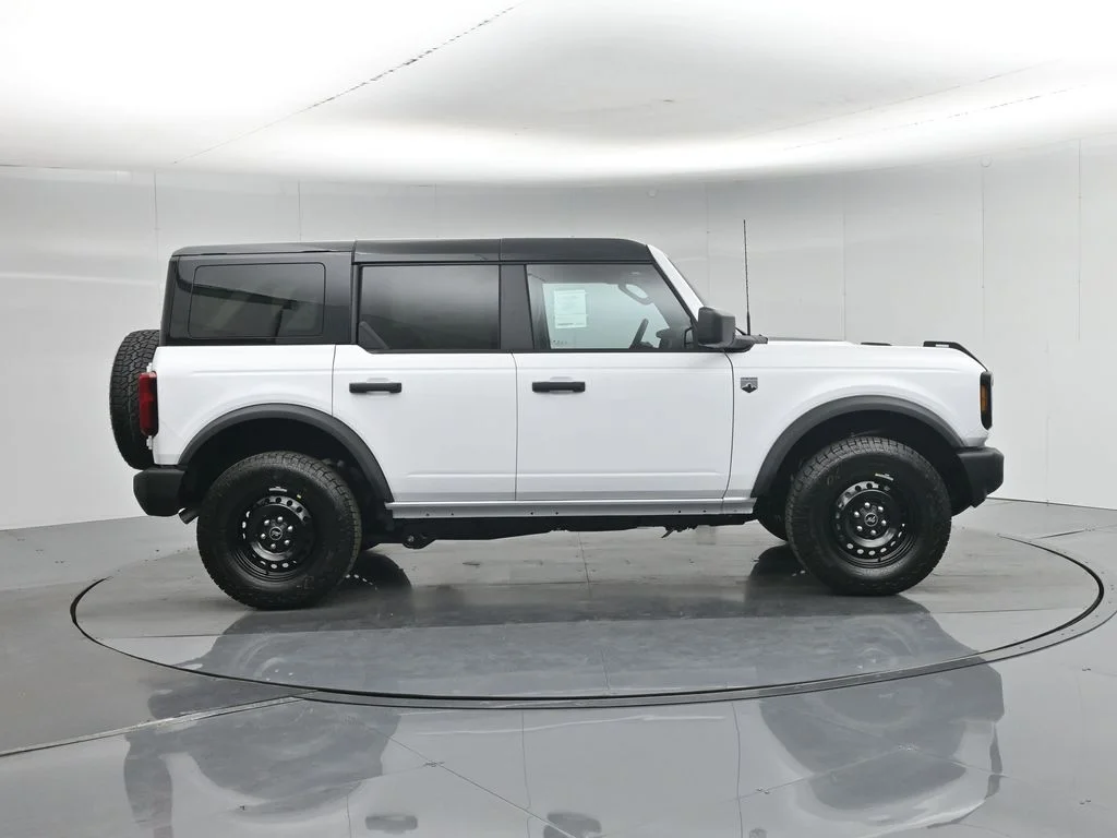 New 2026 Oxford White Ford Big Bend image 25