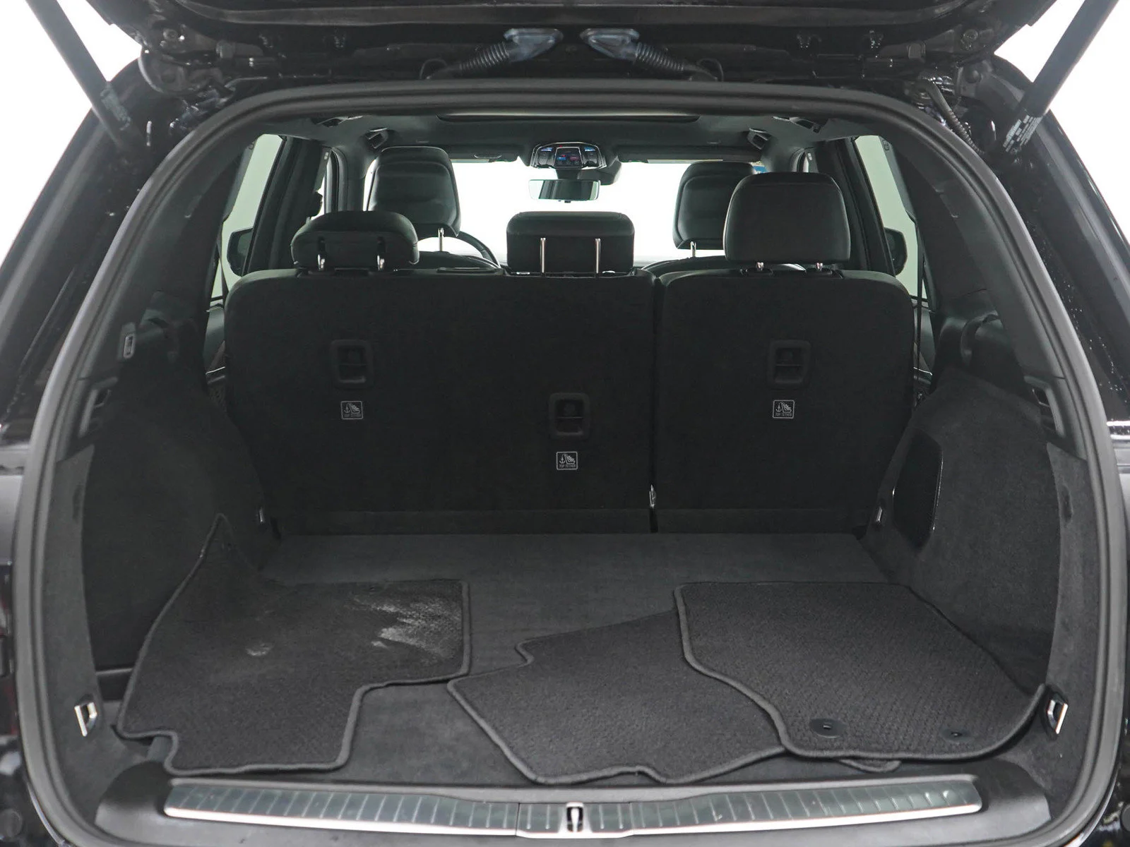 Used 2023 Diamond Black Crystal Pearlcoat Jeep Summit image 16
