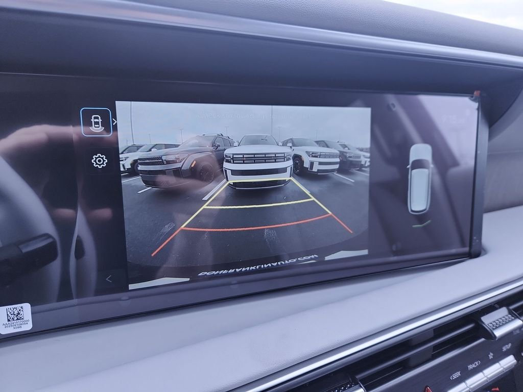 New 2026 Black Hyundai SE image 17