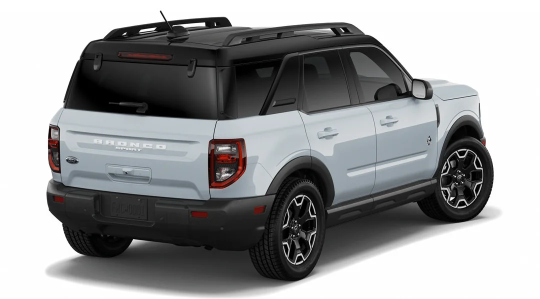 New 2026 SPACE WHITE METALLIC Ford Outer Banks image 3