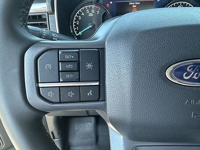 Used 2023 White Ford XLT image 22