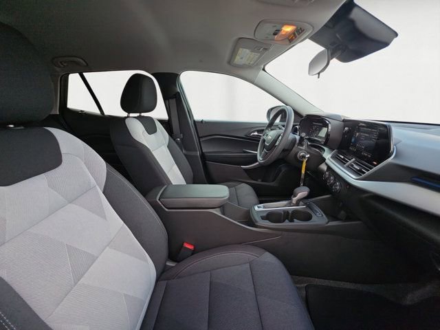 2026 Chevrolet Trax LS - Photo 16