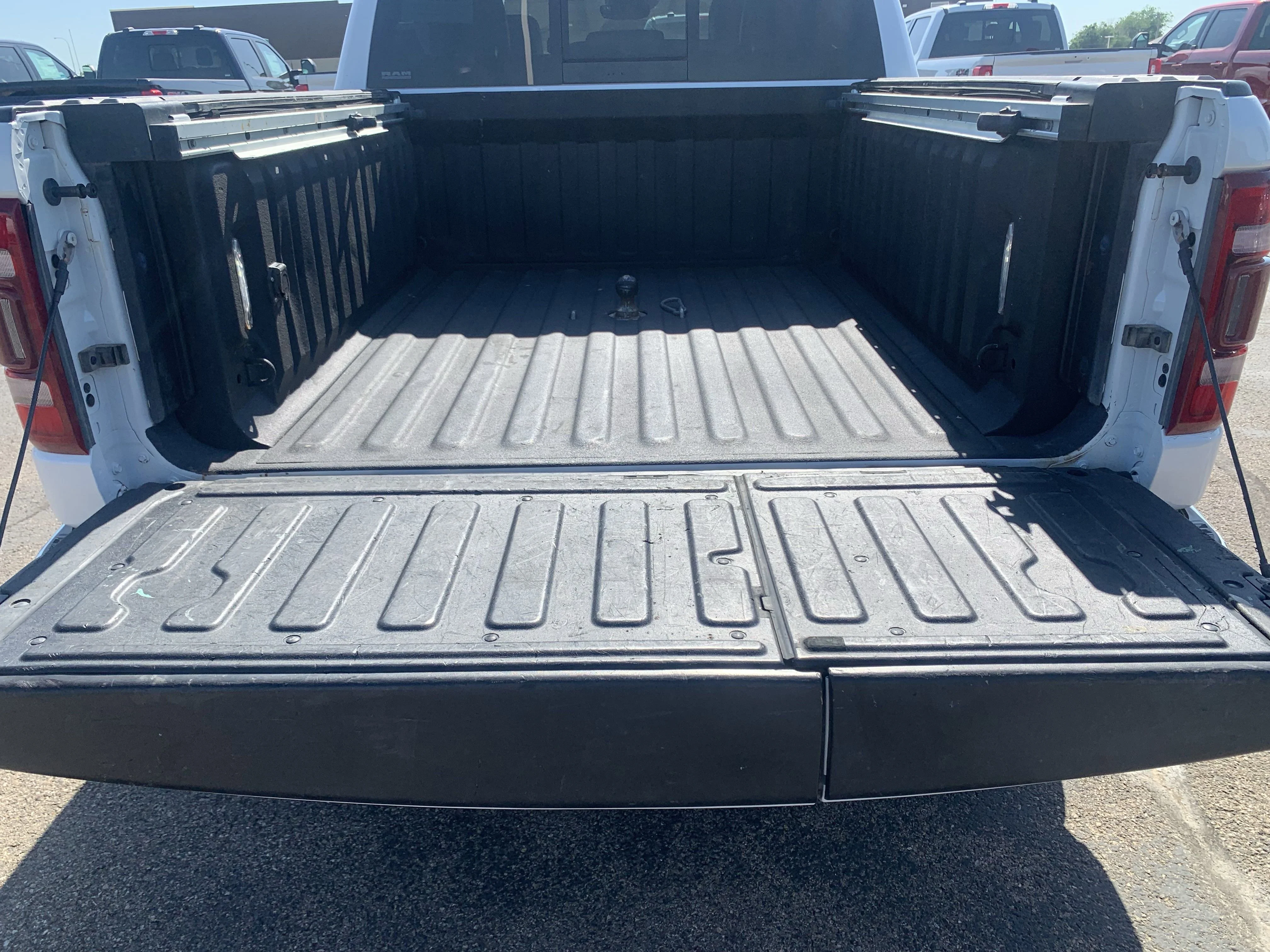 2021 RAM Ram 1500 Pickup Laramie - Photo 11