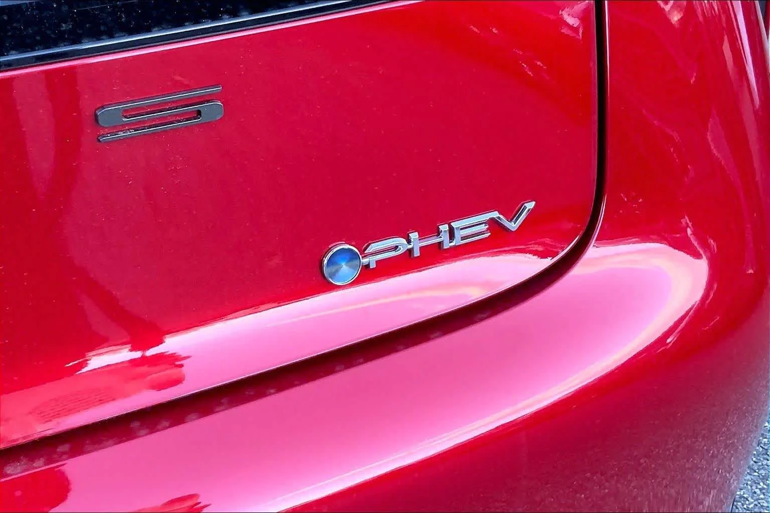 2026 Toyota Prius Plug-in Hybrid XSE - Photo 15