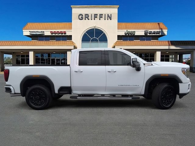 Used 2020 White GMC Denali image 3