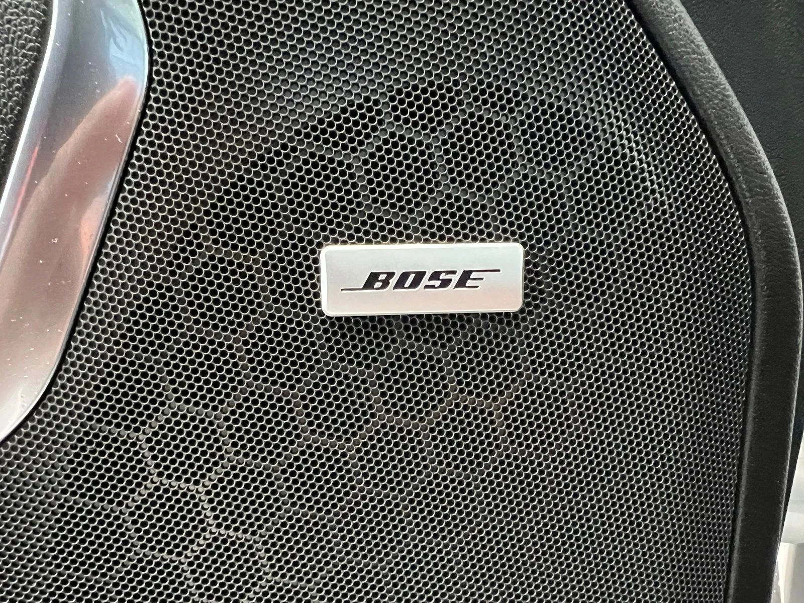 Used 2022 White Chevrolet RST image 16