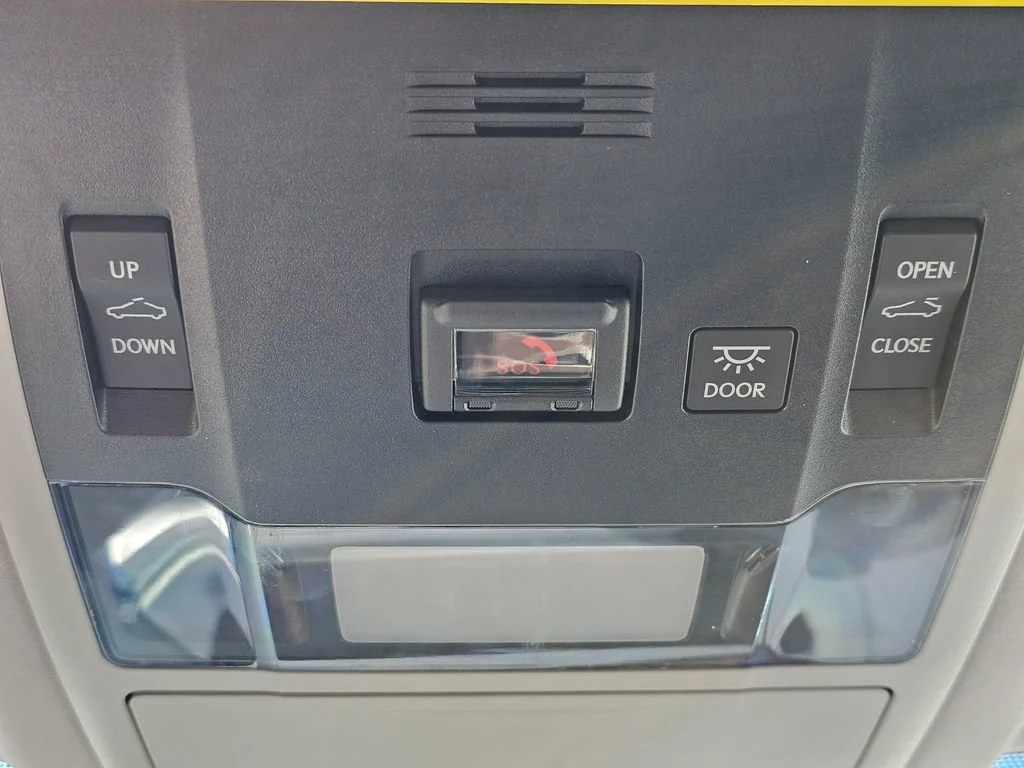 Used 2021  Lexus RX 350L image 35