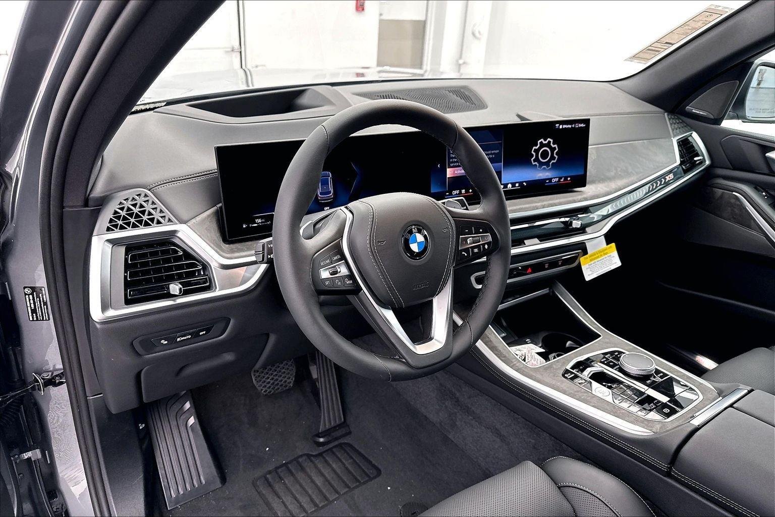 New 2026 Skyscraper Grey Metallic BMW xDrive40i image 23