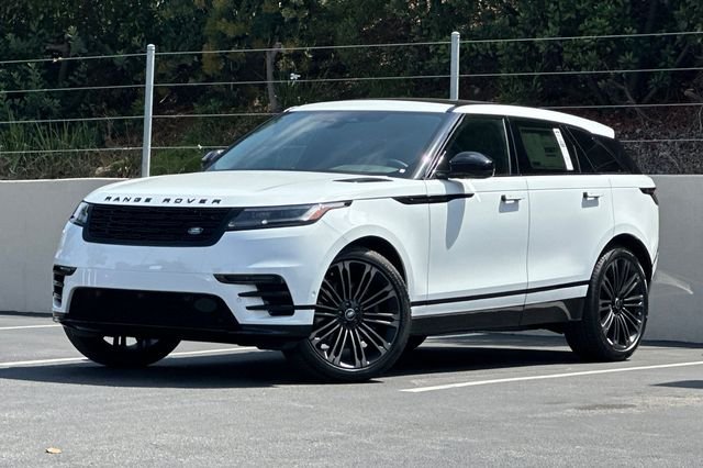 2026 Land Rover Range Rover Velar Dynamic SE