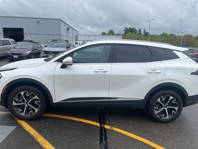 Used 2023 Snow White Pearl Kia EX image 6
