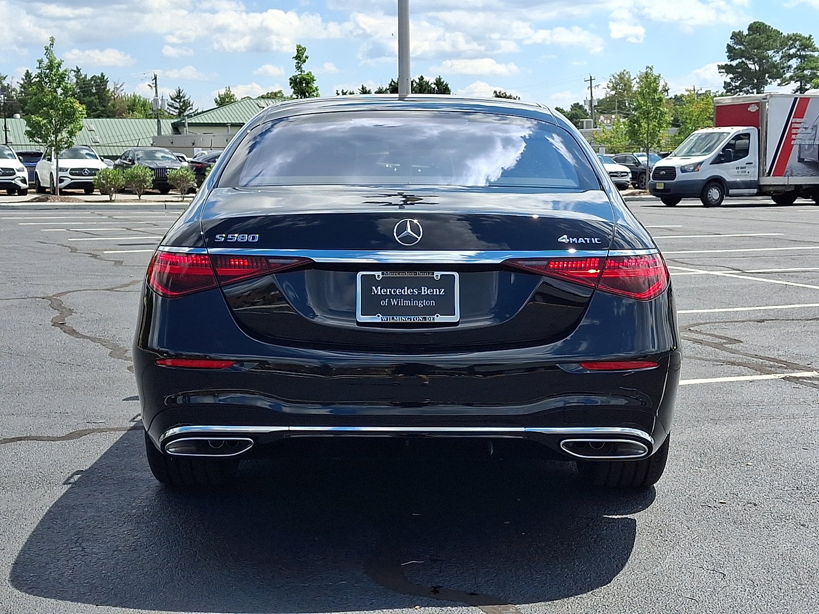 New 2026 Obsidian Black Metallic Mercedes-Benz S 580 image 5