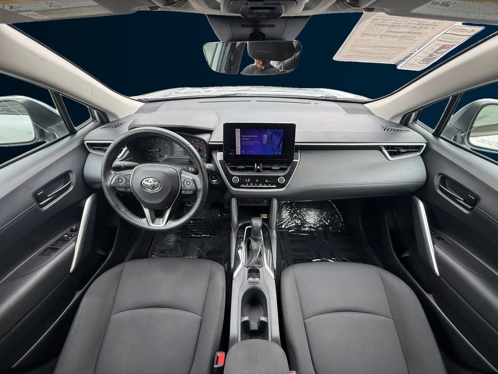Used 2023 Silver Toyota LE image 12