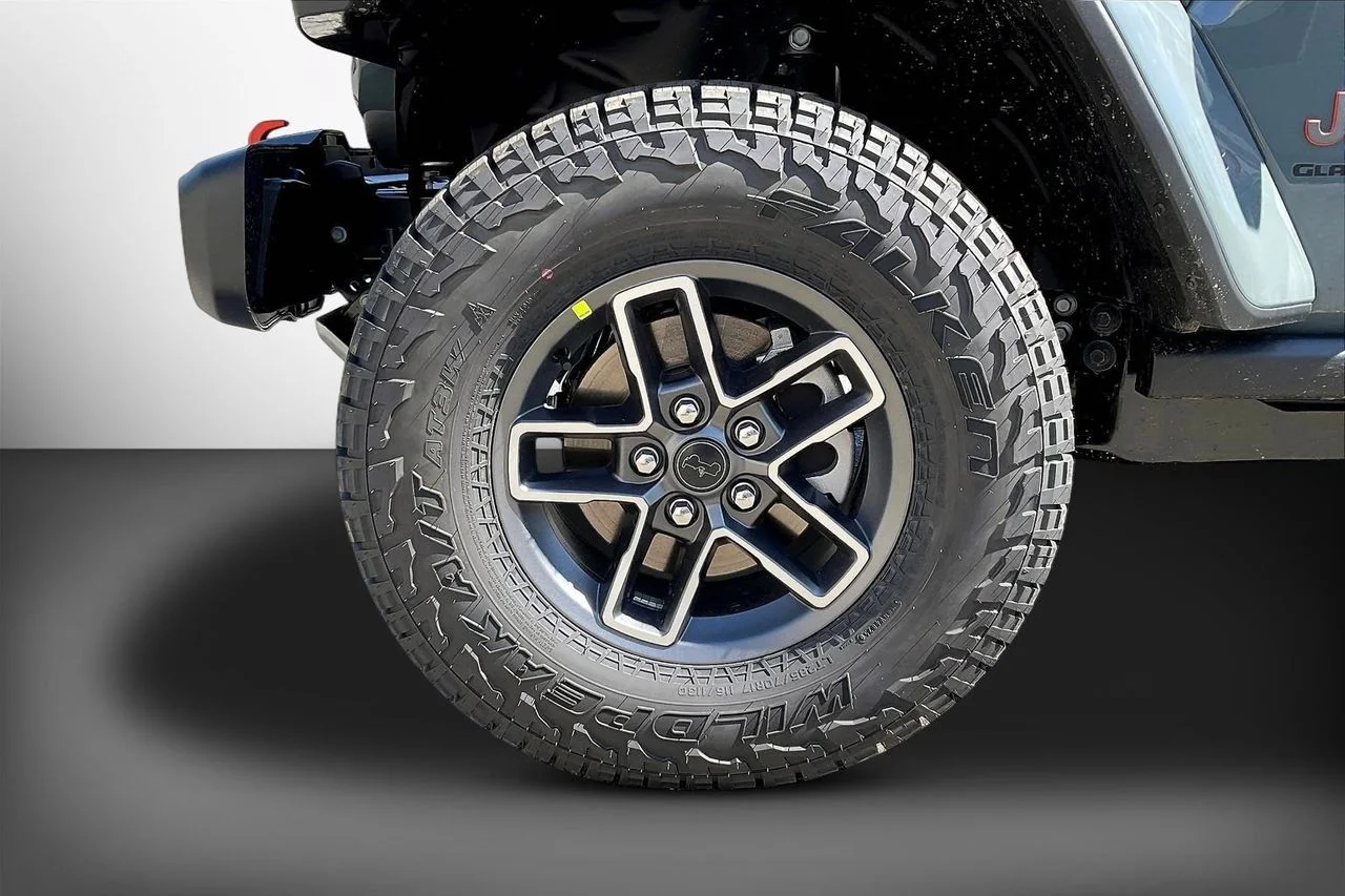 New 2026 Anvil Clearcoat Jeep Mojave image 26