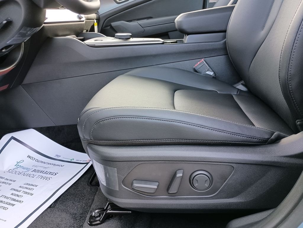 2026 Kia Sportage EX Hybrid - Photo 18