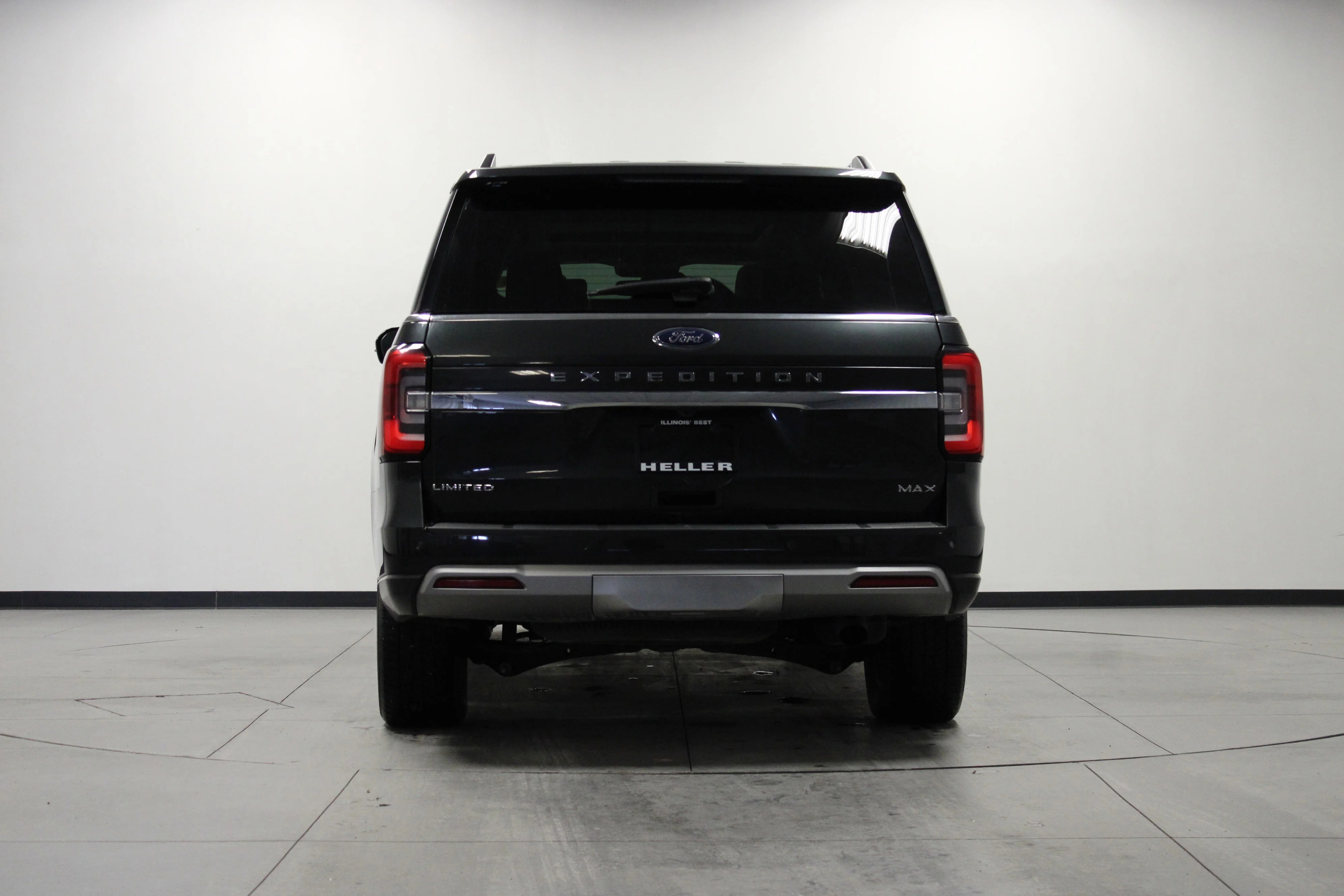 Used 2022 Dark Matter Metallic Ford Limited image 5