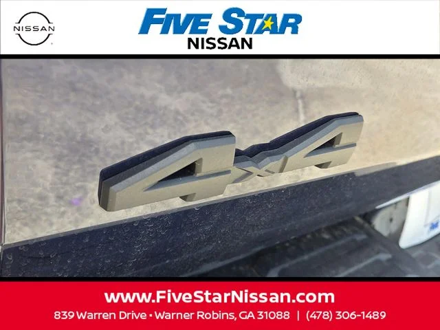 Used 2023  Toyota SR5 image 11