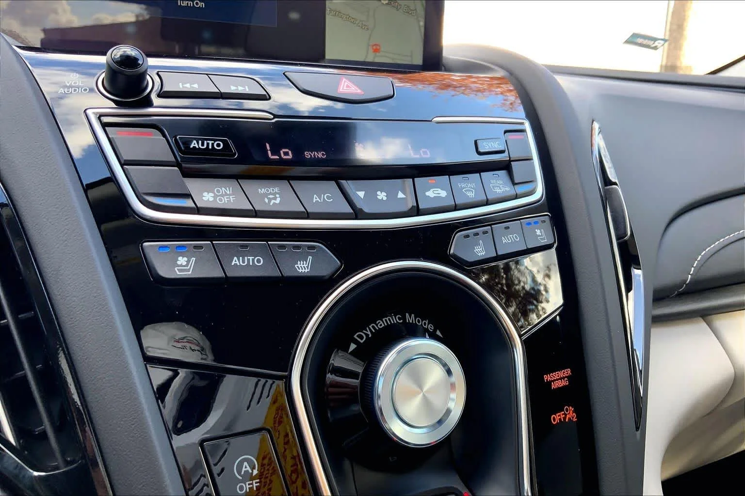 New 2026 Platinum White Pearl Acura w/Advance Package image 15