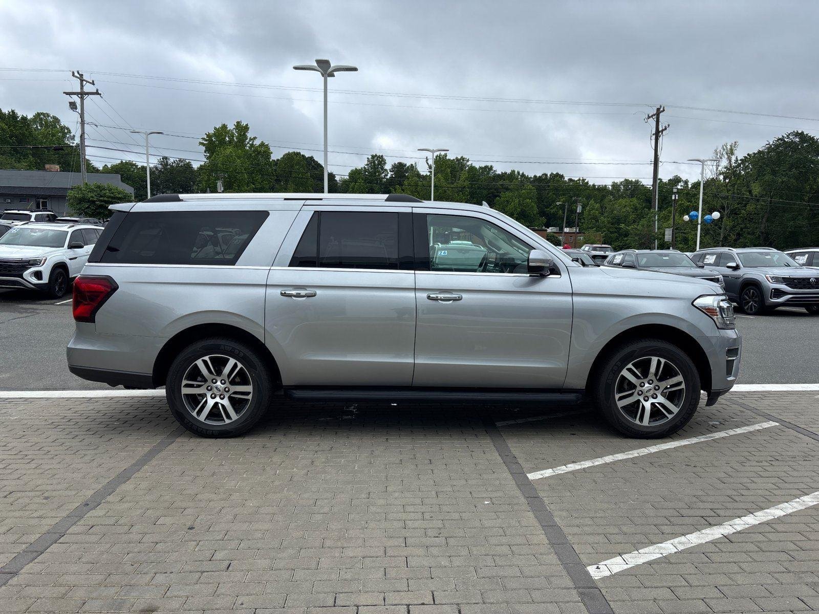 Used 2024 Iconic Silver Ford Limited image 6
