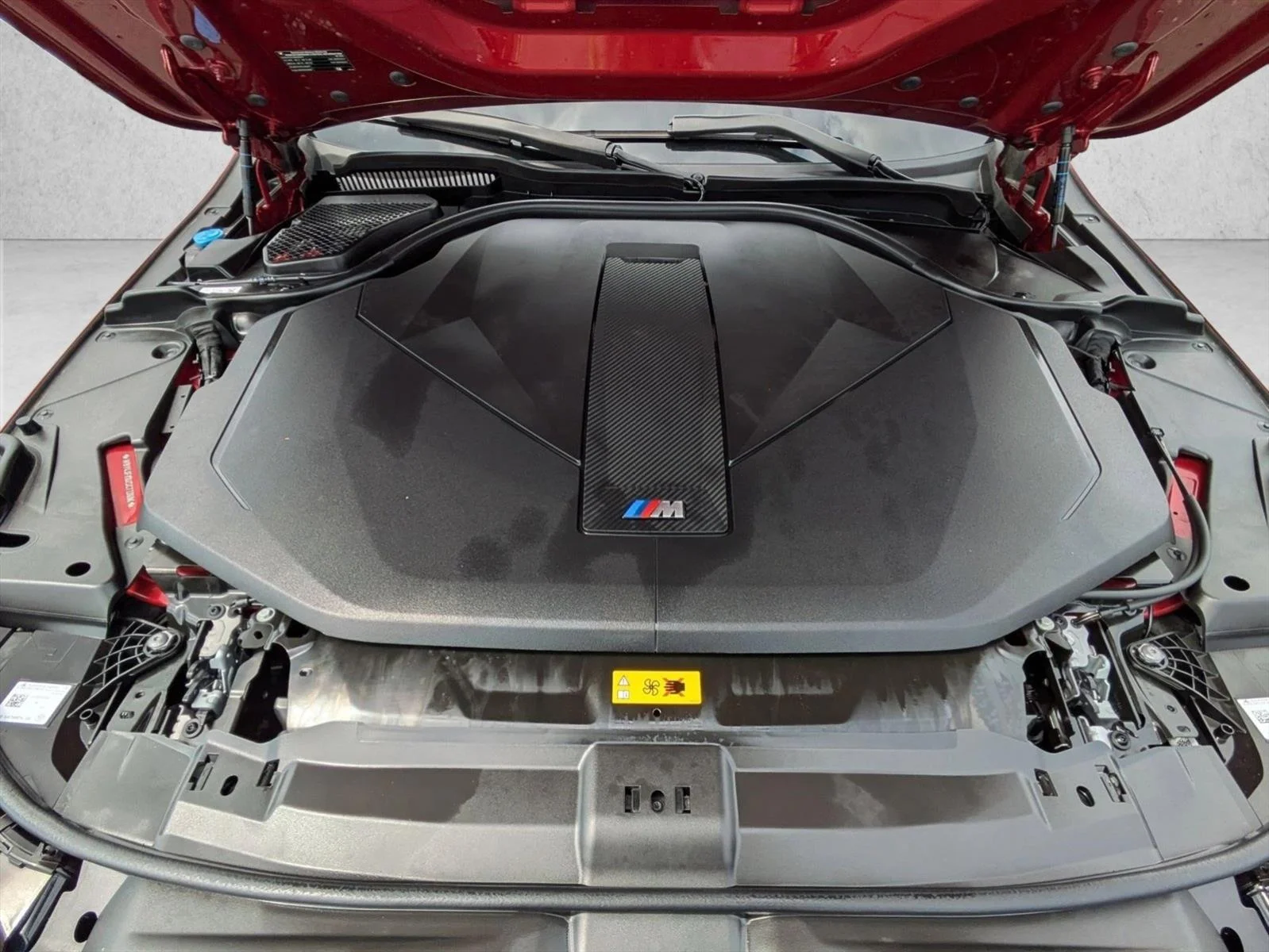 2025 BMW i5 M60 - Photo 23