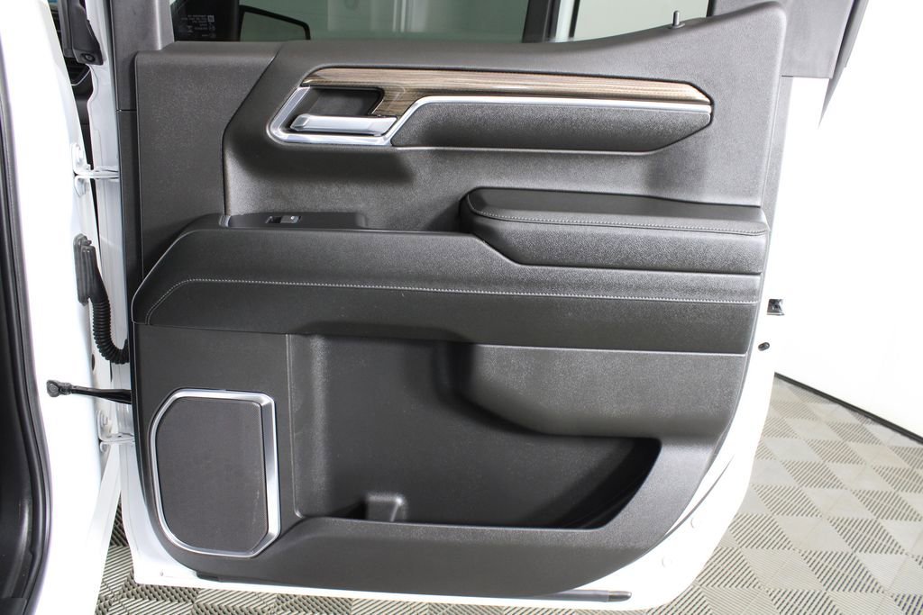 2024 Chevrolet Silverado 1500 RST - Photo 9