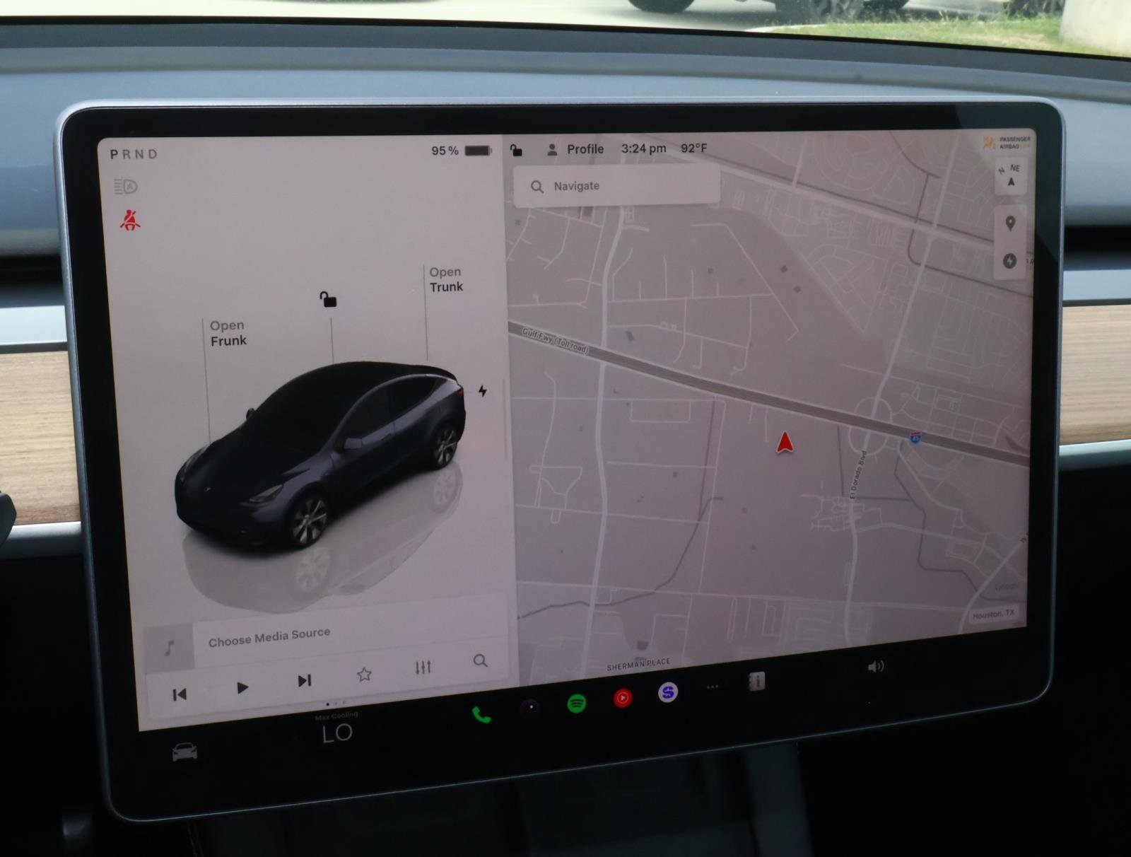 2023 Tesla Model Y Long Range - Photo 21
