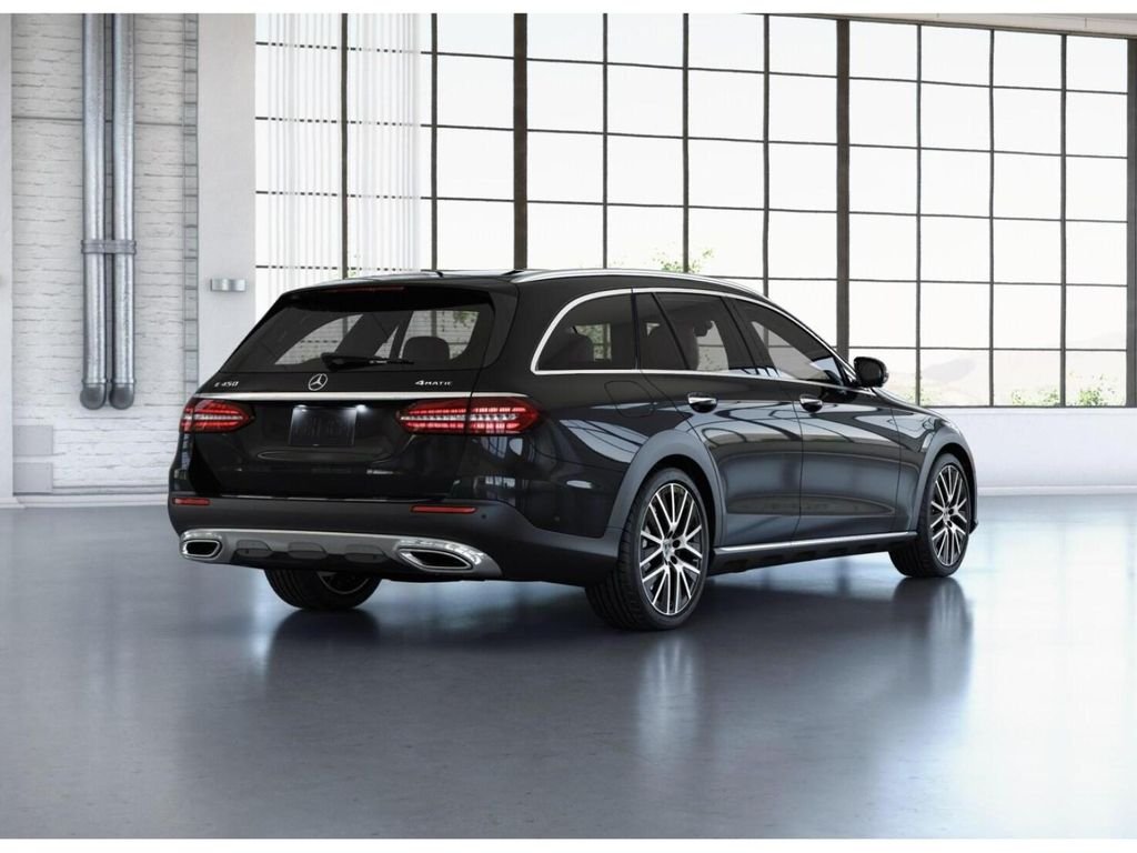 Certified Used 2022 Black Mercedes-Benz  image 23