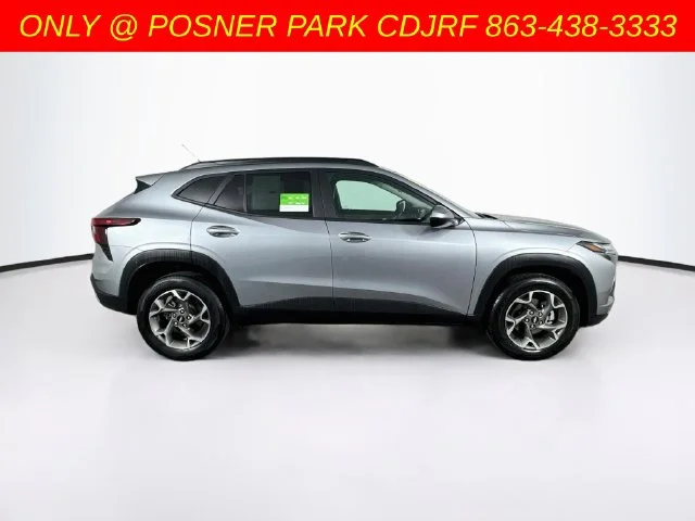 Used 2025 Gray Chevrolet LT image 8