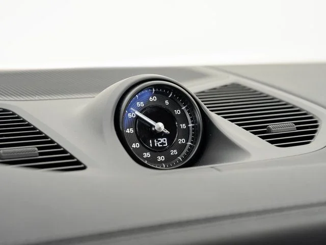 Certified Used 2025  Porsche S image 19