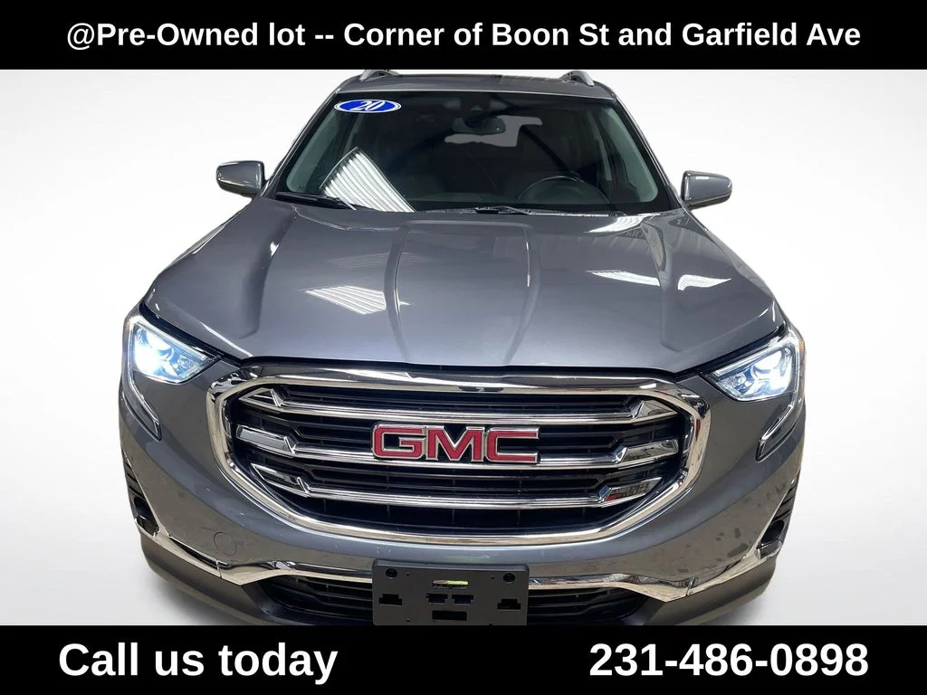 Used 2020 Gray GMC SLT image 8
