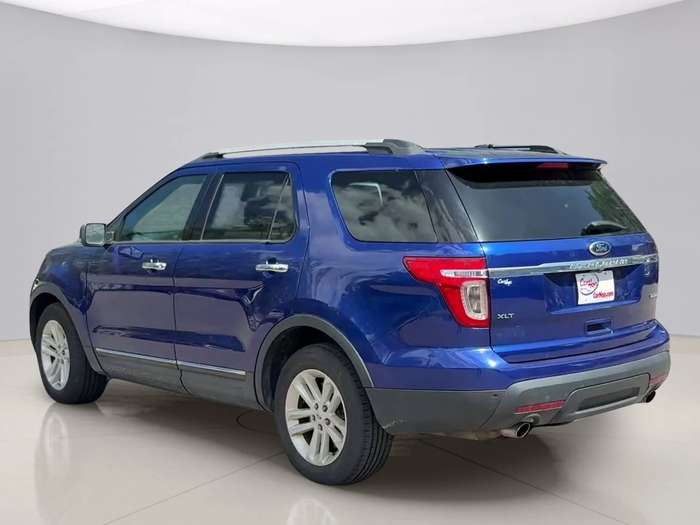 Used 2013 Blue Ford XLT image 3