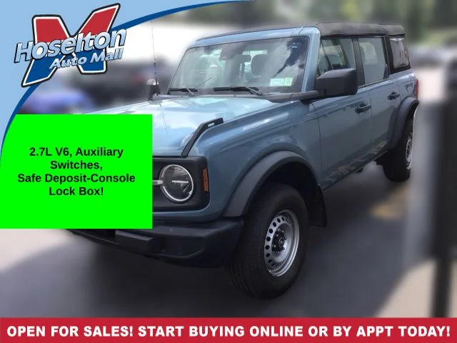 Used 2023 Green Ford Base image 1
