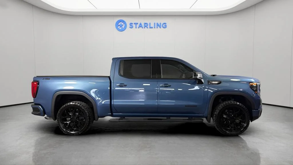 Used 2026 Downpour Metallic GMC Elevation image 12